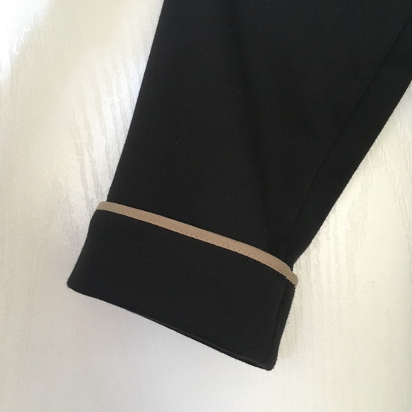 Black blazer - Picture 2 of 2